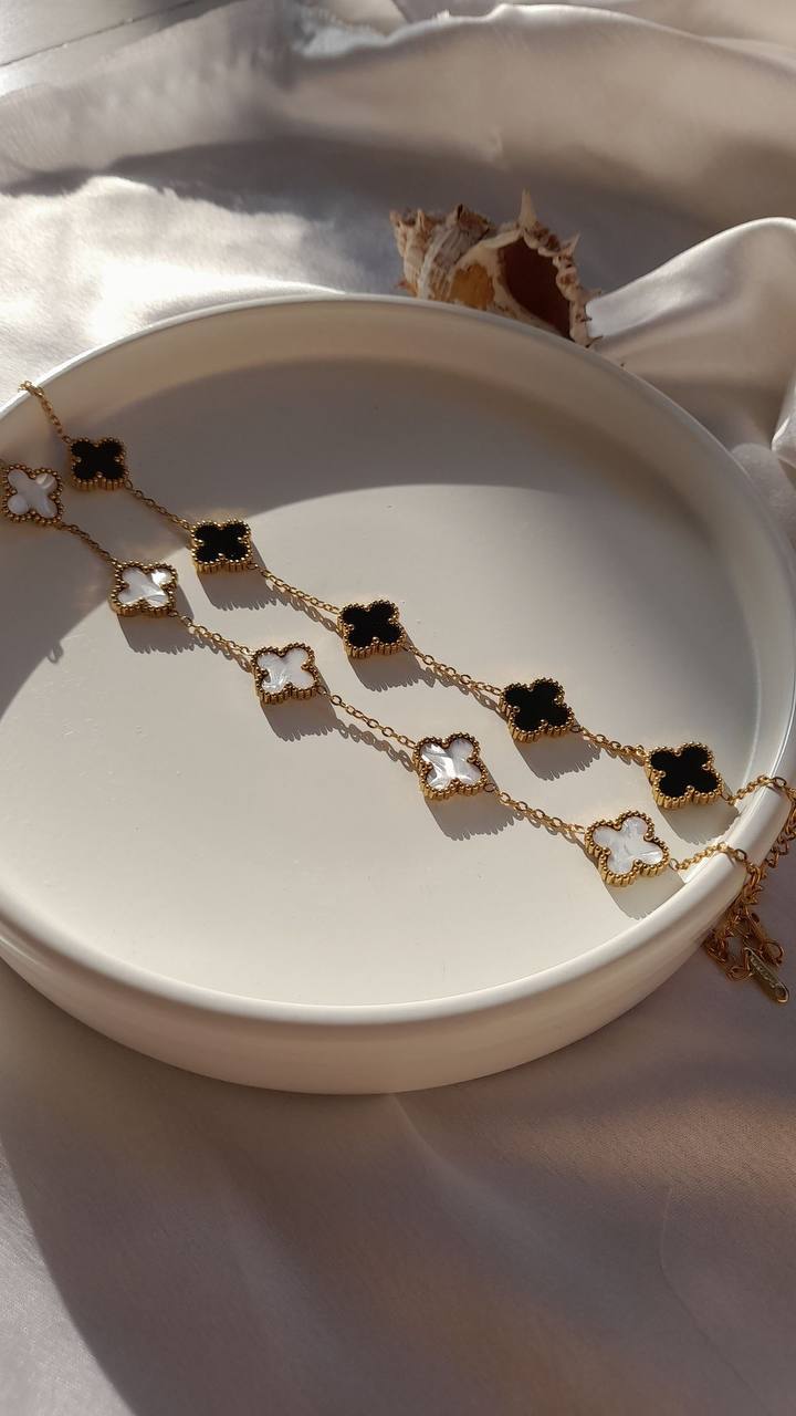 Pack collier + bracelet gratuit