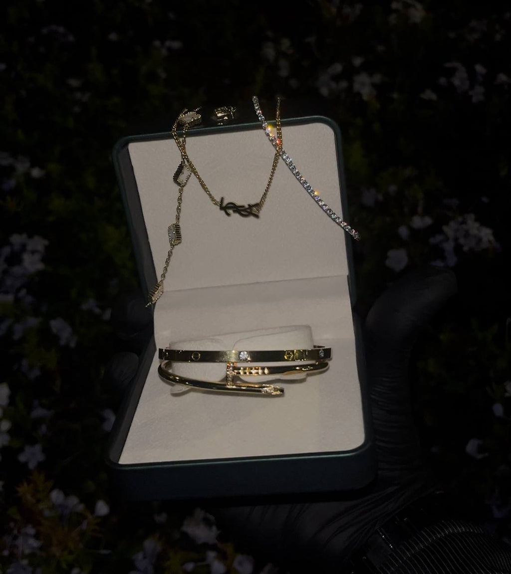 Pack Luxe Doré – Bracelet & Colliers Premium